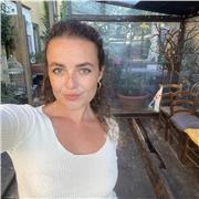Soy Arquitecta graduada a Firenze, Italia. Nativa italiana.